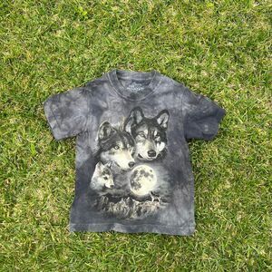 The Mountain Wolfpack Moon tee Youth Boys size S Small